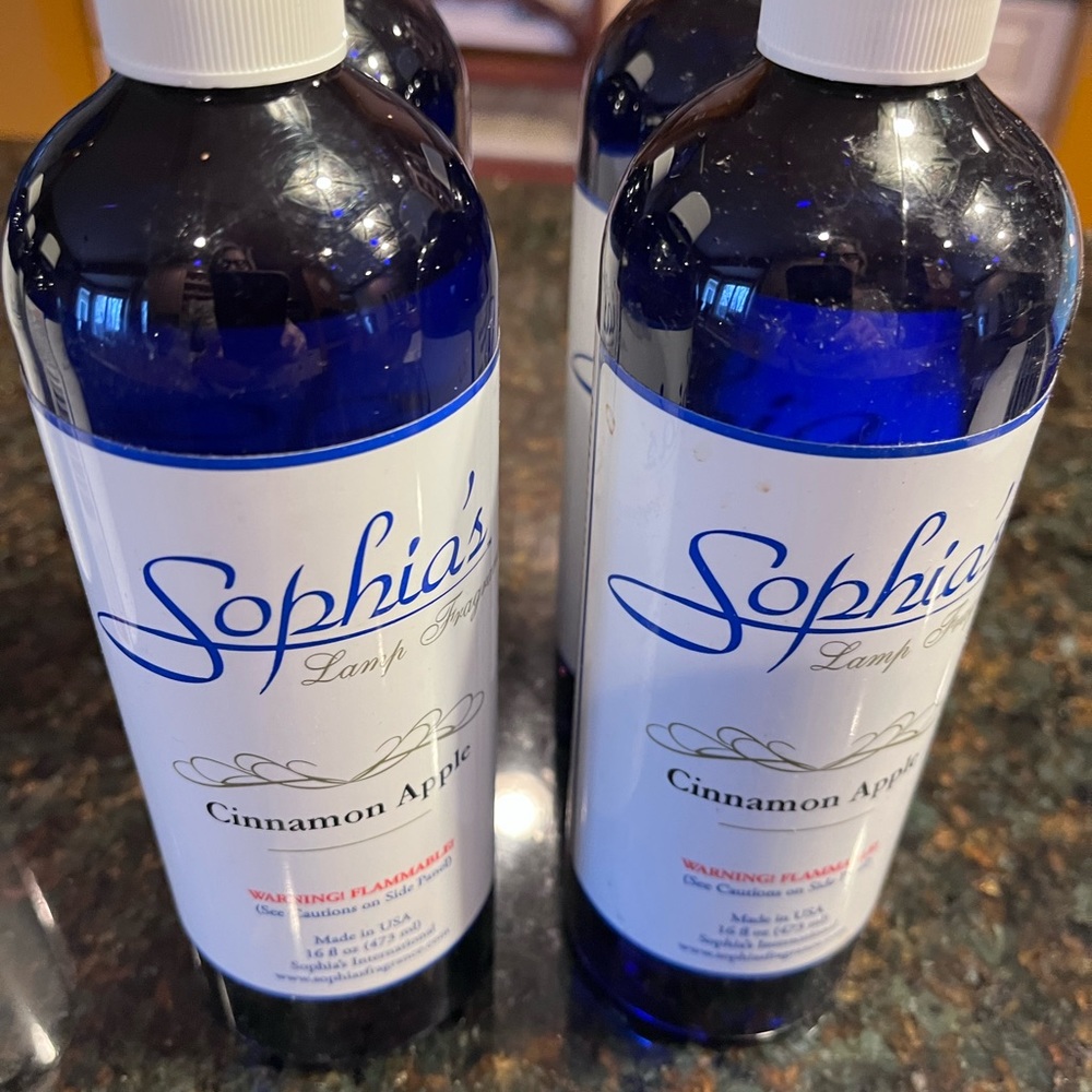 2 Sophia Oils Cinnamon Apple 16 oz.